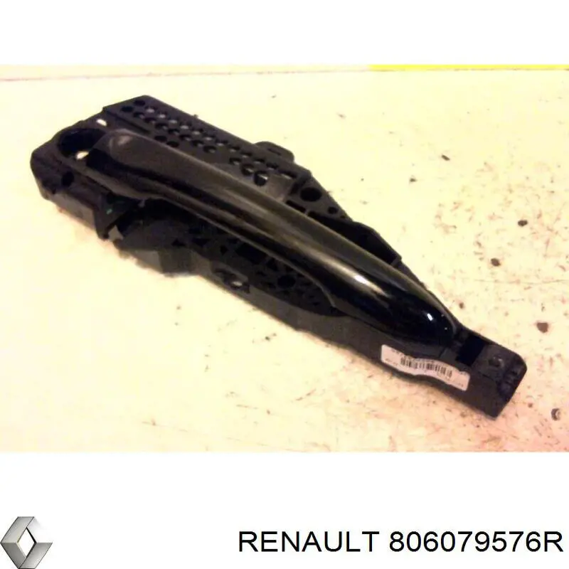 Держатель наружной ручки двери передней левой 806079576R Renault (RVI)