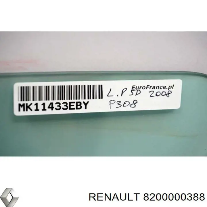 Стекло двери задней правой 8200000388 Renault (RVI)