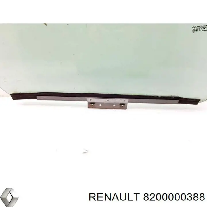 Купить 8200000388 Renault (RVI) Стекло задней двери, правой