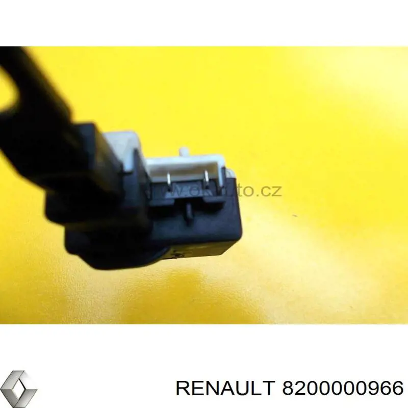 Мотор-привод открытия лючка бака 8200000966 Renault (RVI)