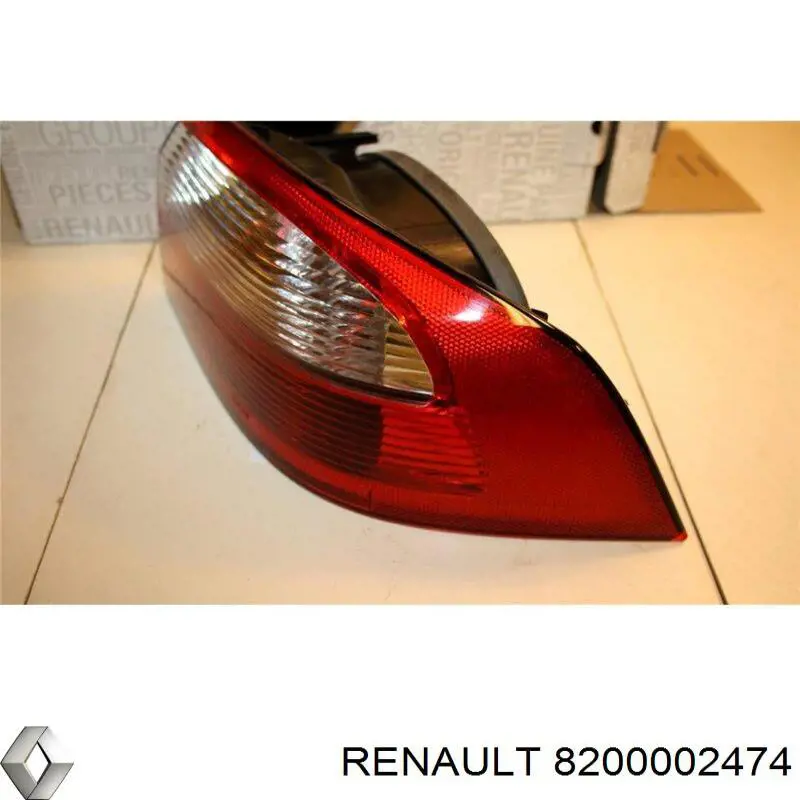 Купить 8200002474 Renault (RVI) Фонарь задний правый, внешний