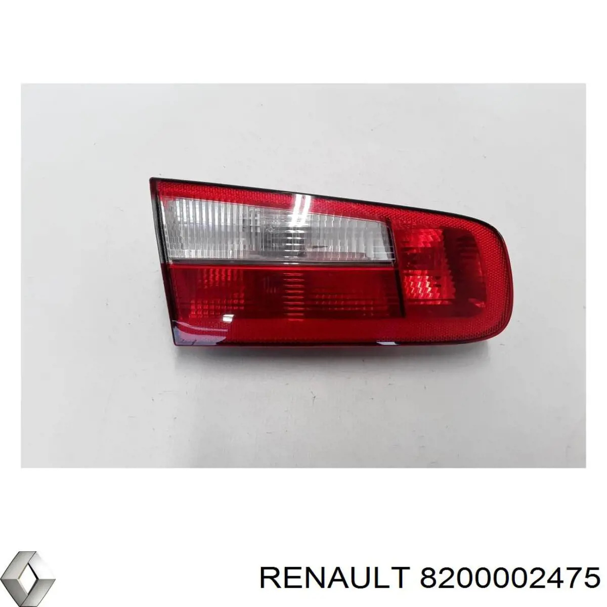 Задний левый внутренний фонарь Renault (RVI) 8200002475
