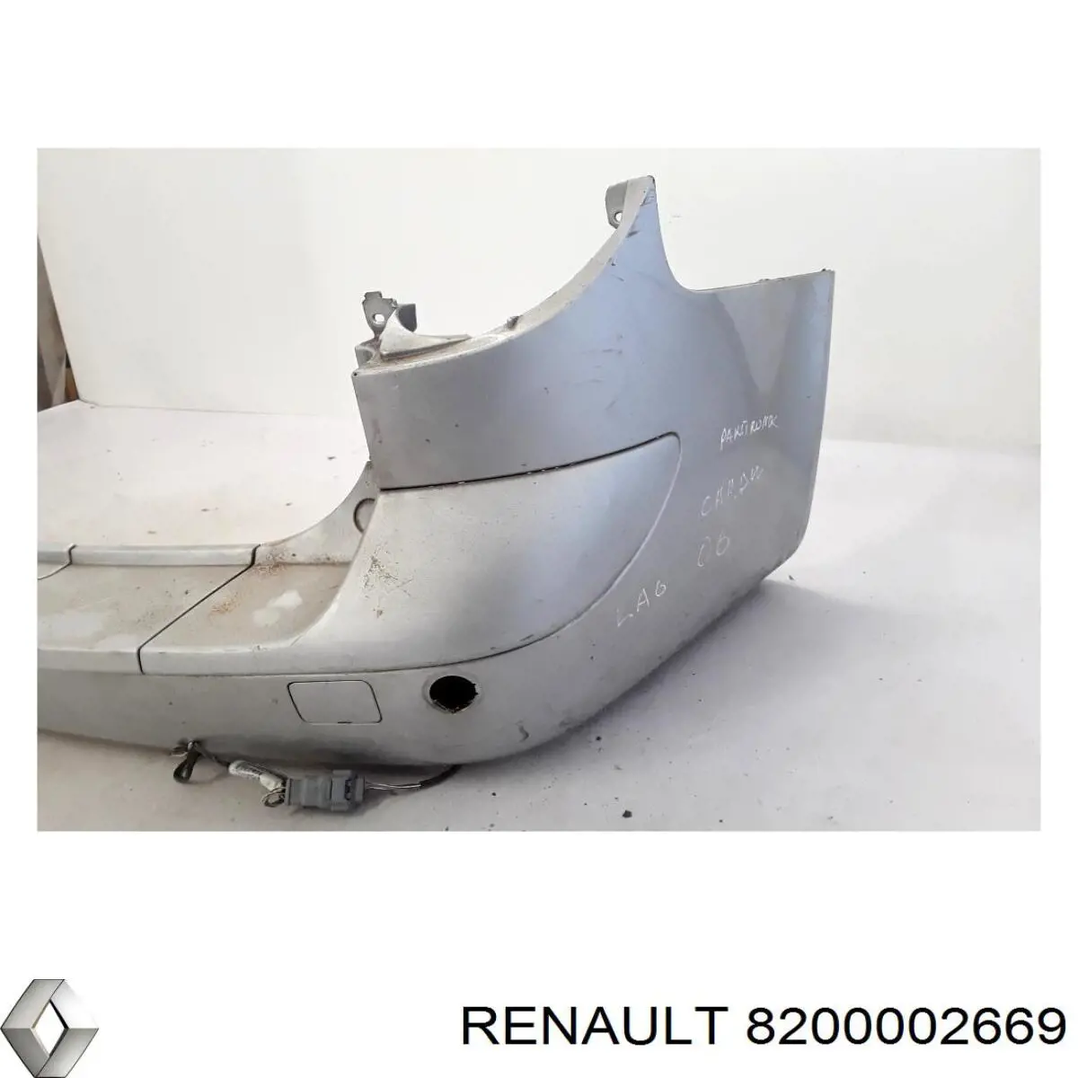 Бампер задний Renault (RVI) 8200002669 цена, от 39.65 USD