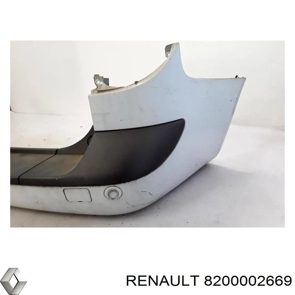 Купить 8200002669 Renault (RVI) Задний бампер