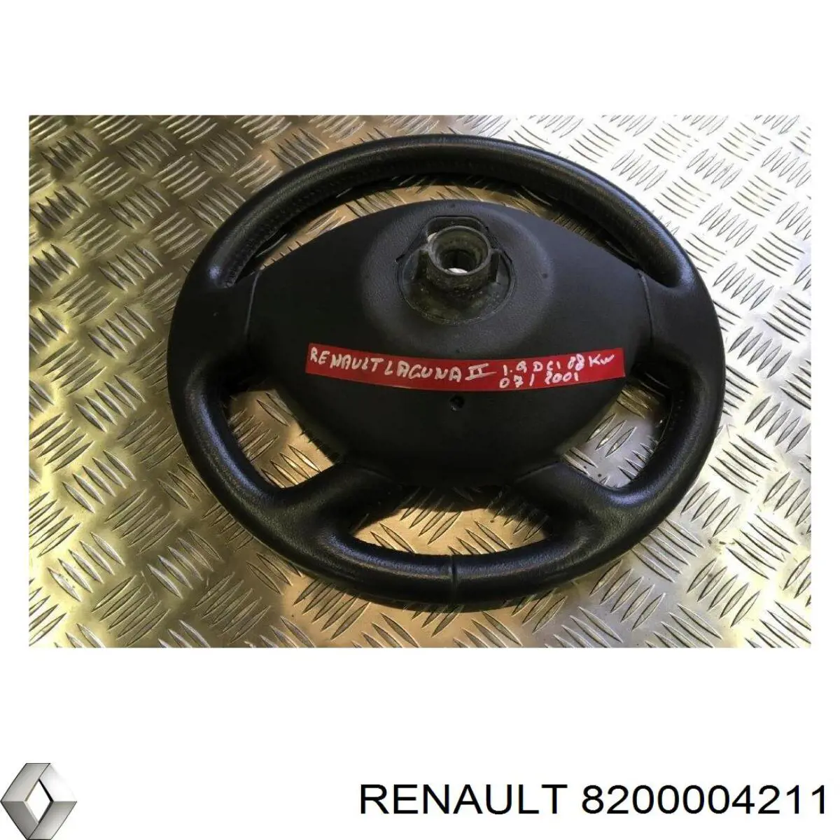 Купить 8200004211 Renault (RVI) Руль