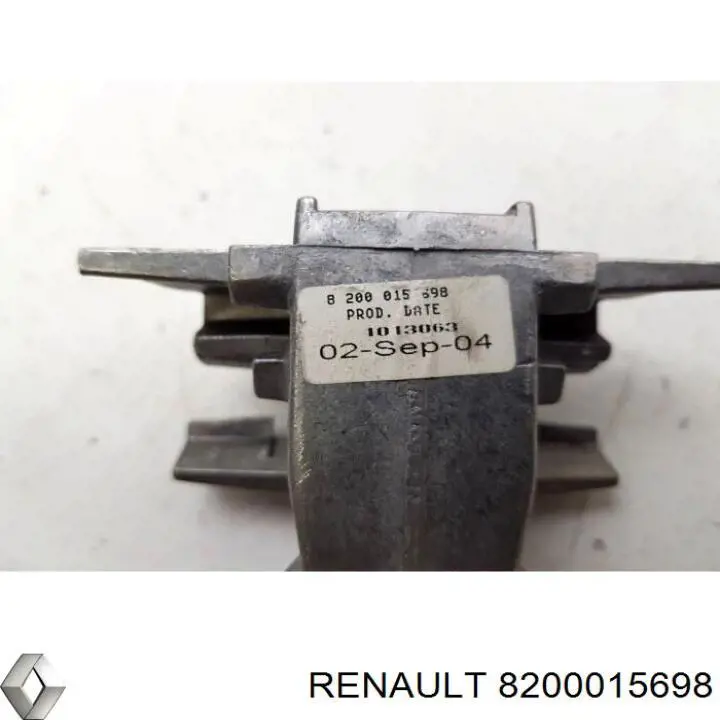 8200015698 Renault (RVI) 