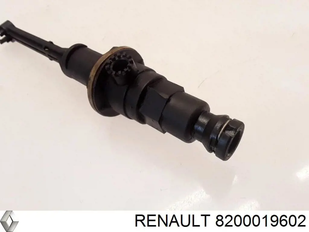 Главный цилиндр сцепления 8200019602 Renault (RVI)