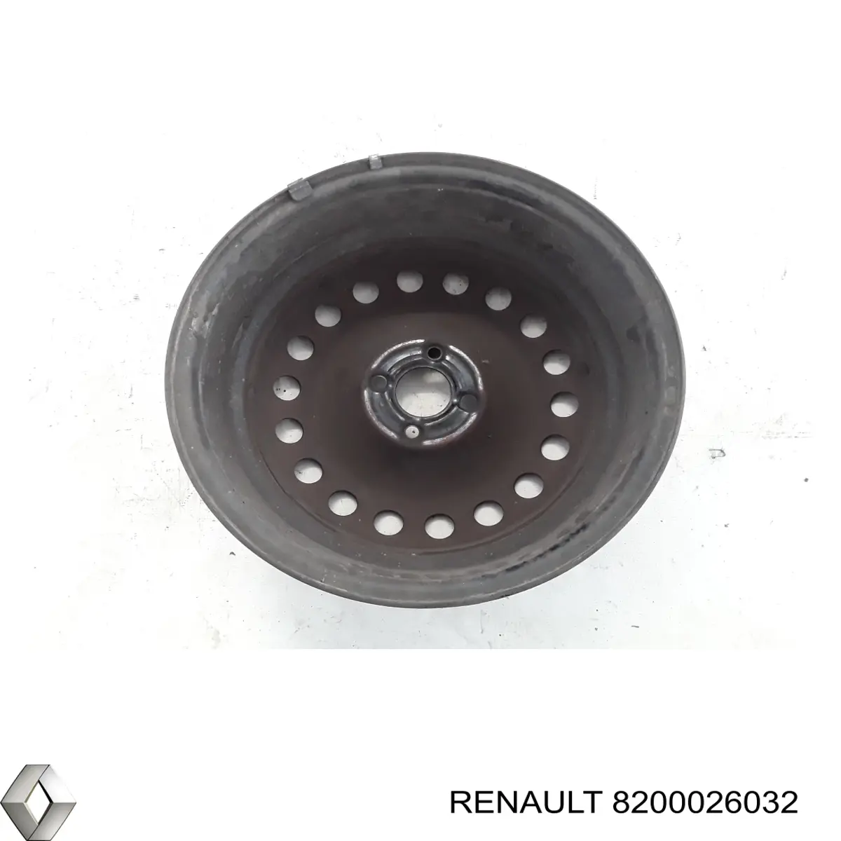 Диски колесные стальные (штампованные) 8200026032 Renault (RVI)