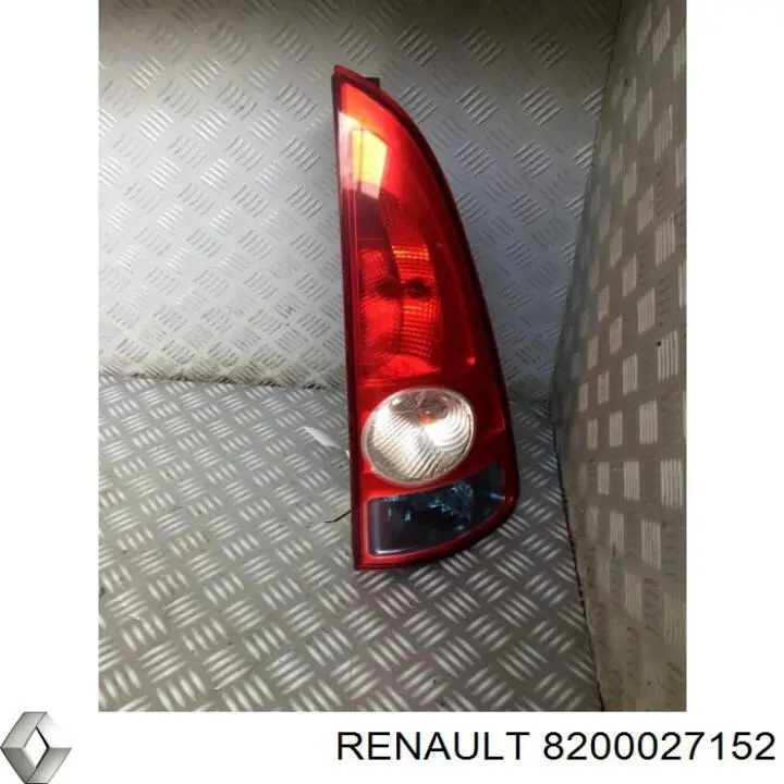 Фонарь задний правый на Renault Espace IV 