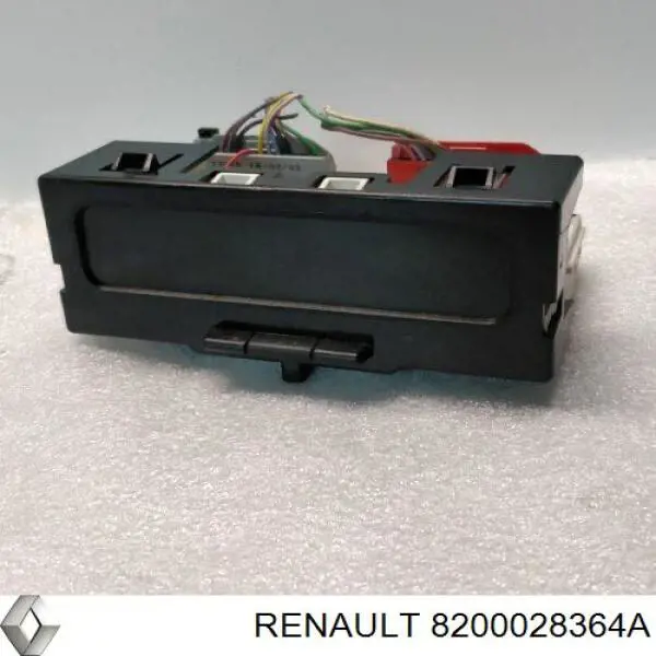 Купить 8200028364A Renault (RVI) Дисплей многофункциональный