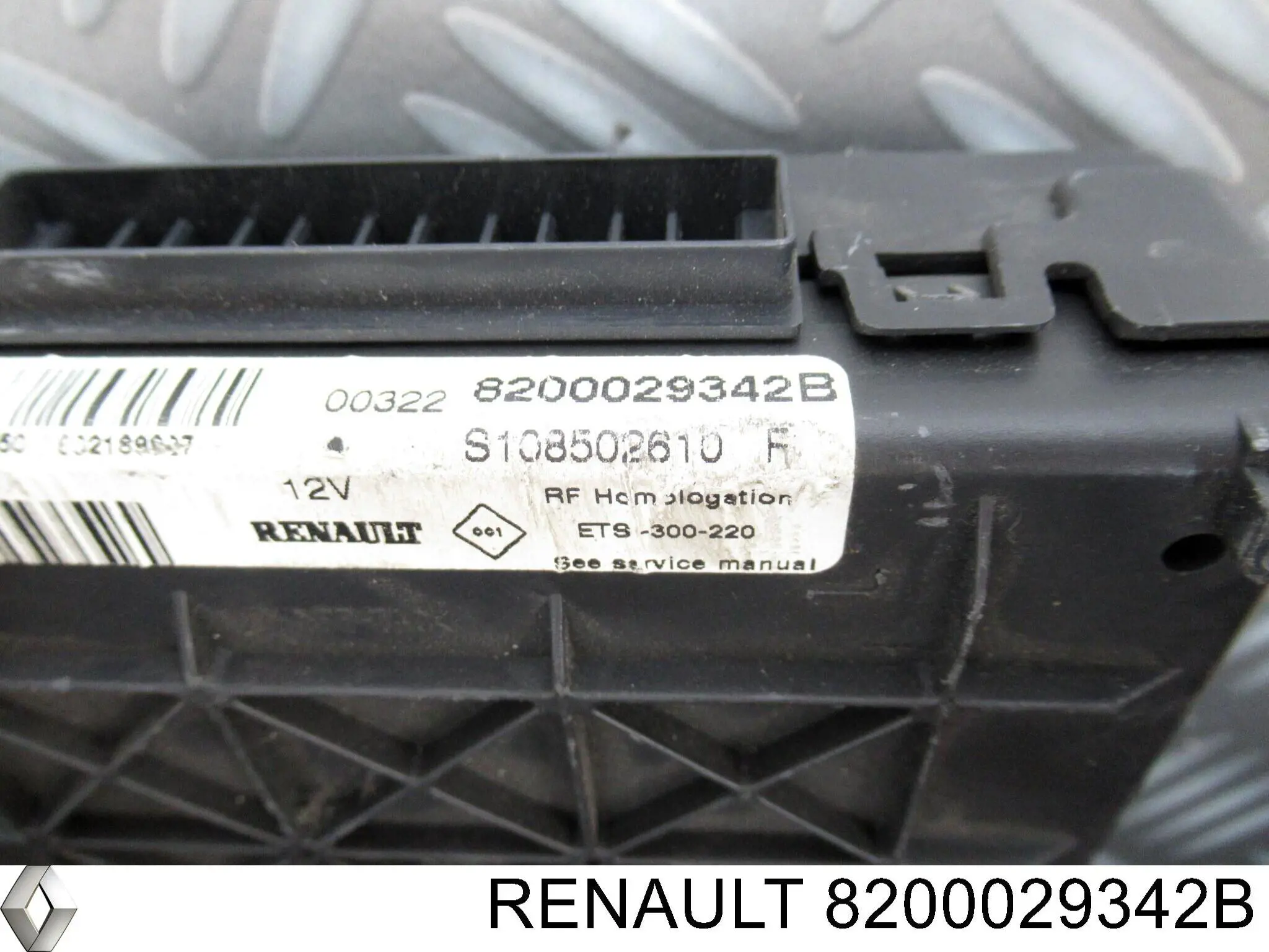 8200029342B Renault (RVI) Монтажный блок предохранителей