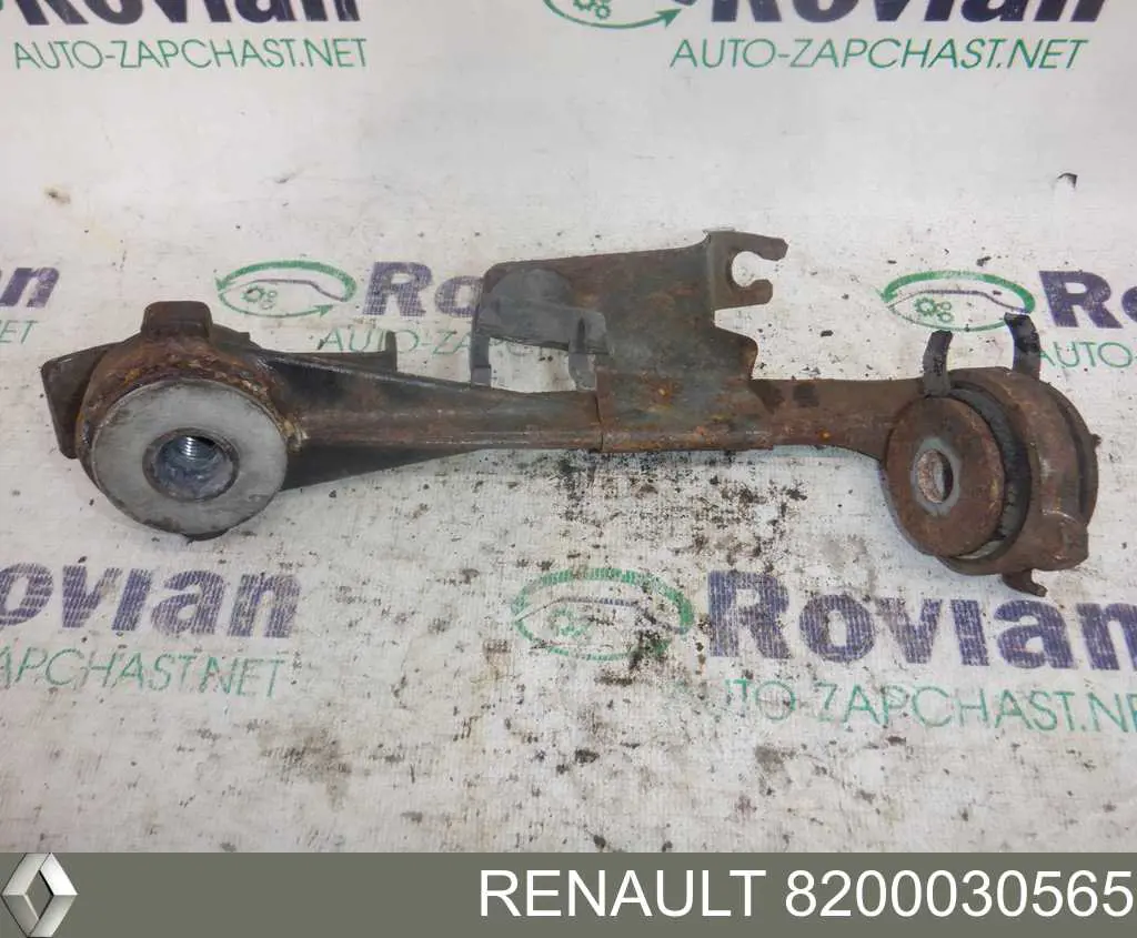 Растяжка стойки левая Renault (RVI) 8200030565