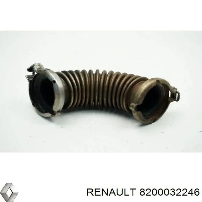 Патрубок системы рециркуляции отработавших газов EGR на Renault Megane II 