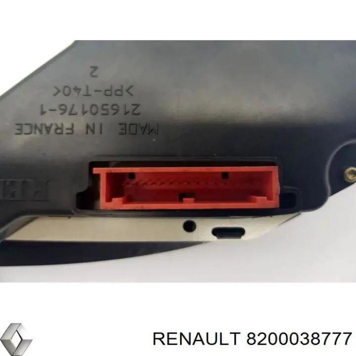 Купить 8200038777 Renault (RVI) Панель приборов