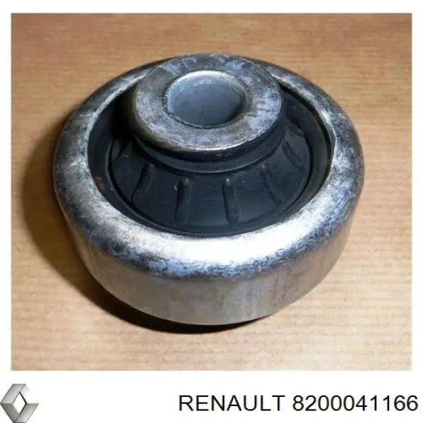 Купить 8200041166 Renault (RVI) Сайлентблок нижний передней подвески