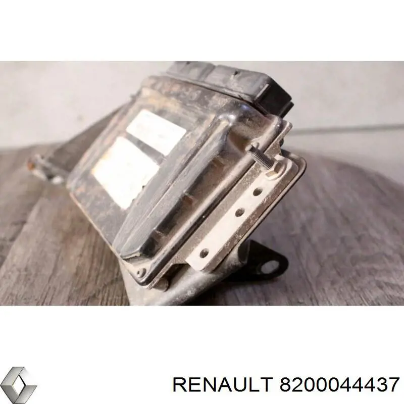 ЭБУ двигателем Renault (RVI) 8200044437 цена, от 88.68 USD