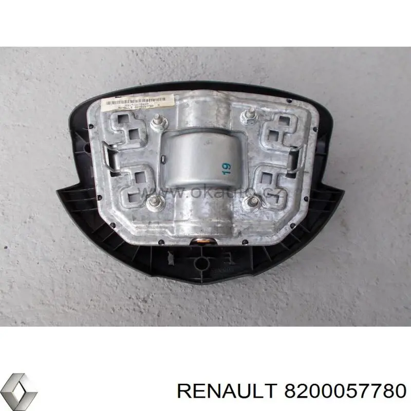 8200057780 Renault (RVI) Подушка безопасности водителя