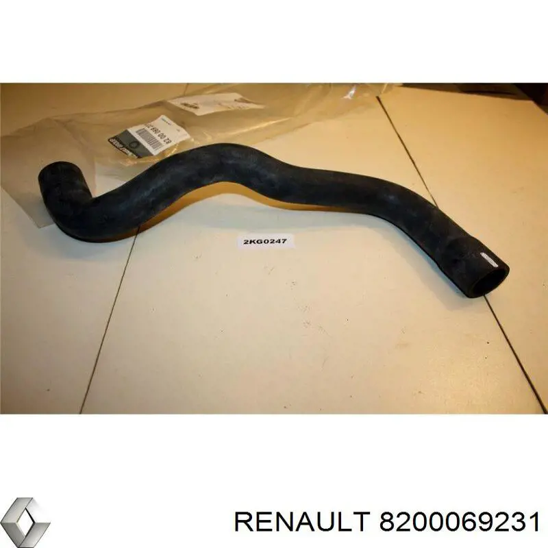 Купить 8200069231 Renault (RVI) Патрубок радиатора