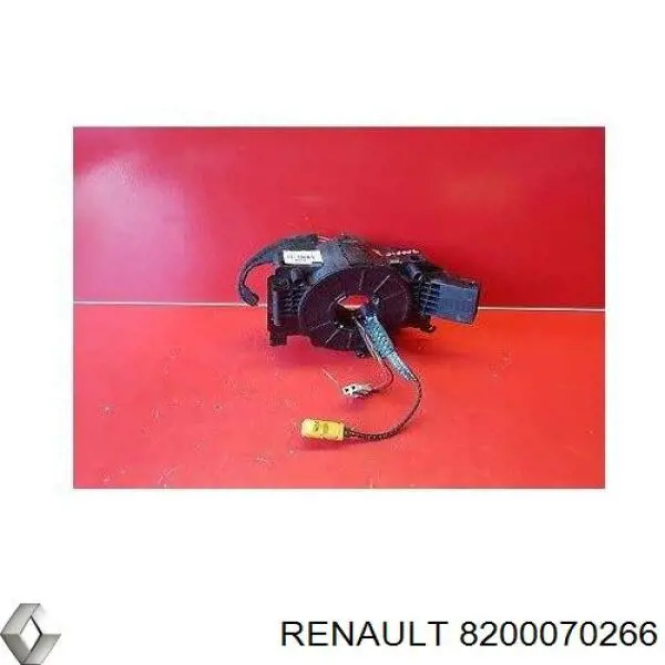 8200070266 Renault (RVI) comutador esquerdo instalado na coluna da direção