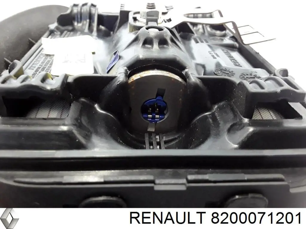 8200071201 Renault (RVI) Подушка безопасности водителя