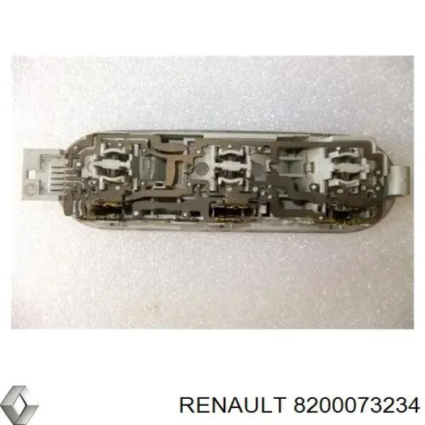 Купить 8200073234 Renault (RVI) Плафон салона