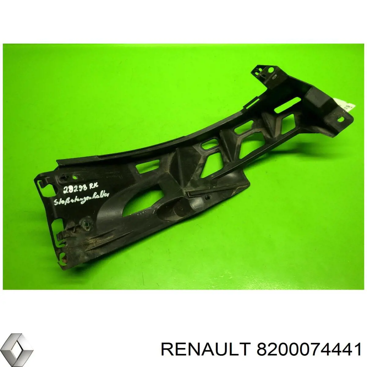 Купить 8200074441 Renault (RVI) Правый кронштейн крепления бампера заднего