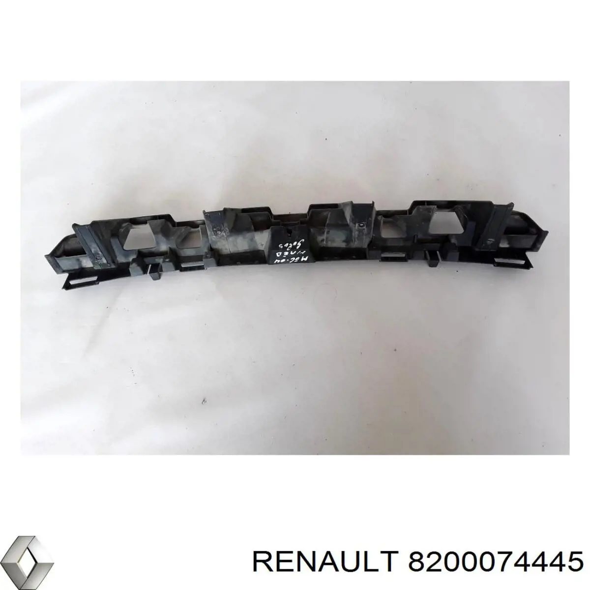 Кронштейн бампера заднего центральный Renault (RVI) 8200074445 цена, от 6.33 USD