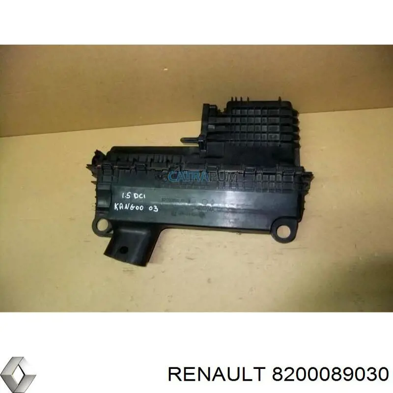  Корпус воздушного фильтра Renault (RVI) 8200089030