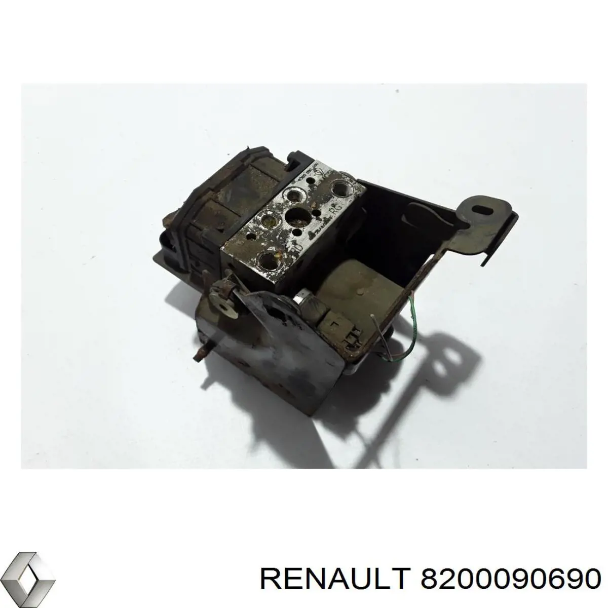 Купить 8200090690 Renault (RVI) 