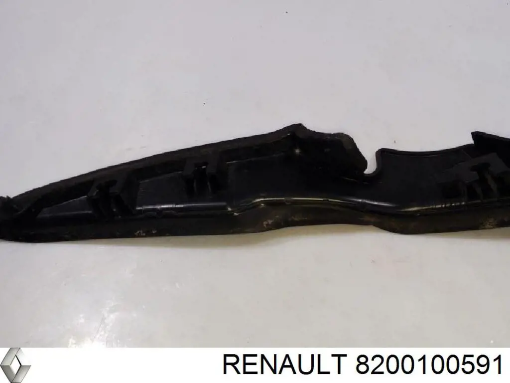 Купить 8200100591 Renault (RVI) Решетка дворников правая