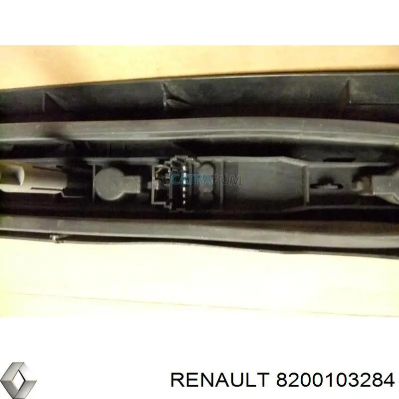 Задняя левая фара Renault (RVI) 8200103284 цена, от 19.38 USD