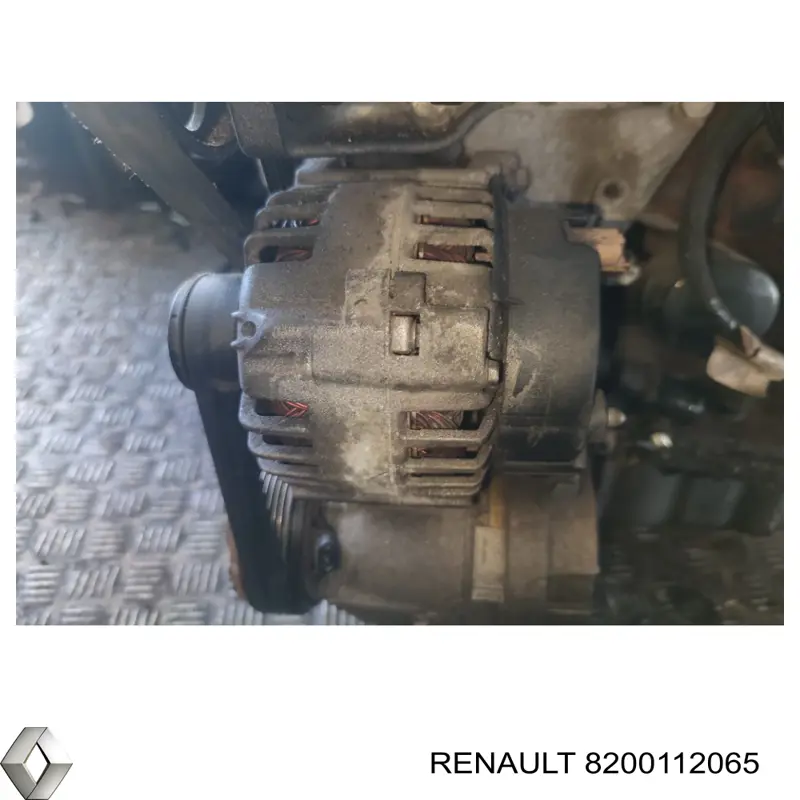 Generador 8200112065 Renault (RVI)