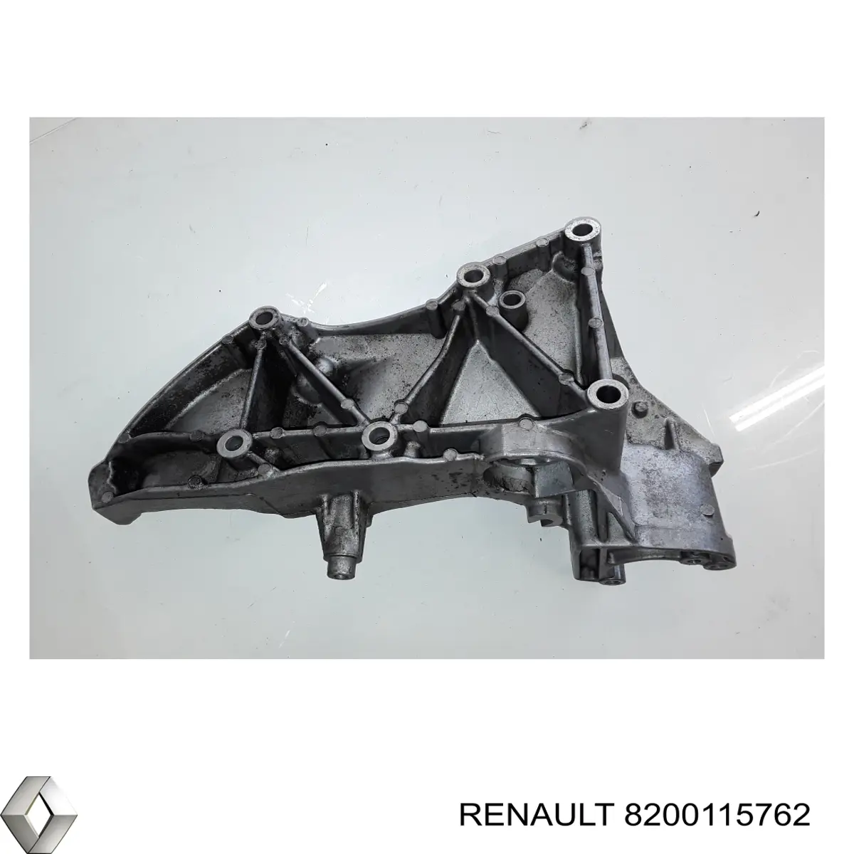  8200115762 Nissan/Infiniti