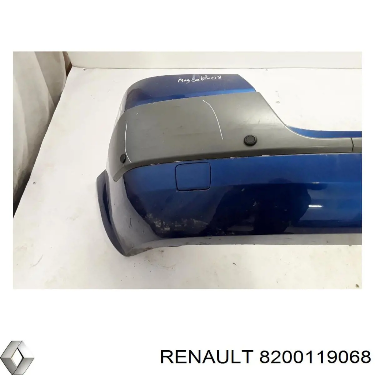 Бампер задний Renault Megane 2 (Рено Меган)