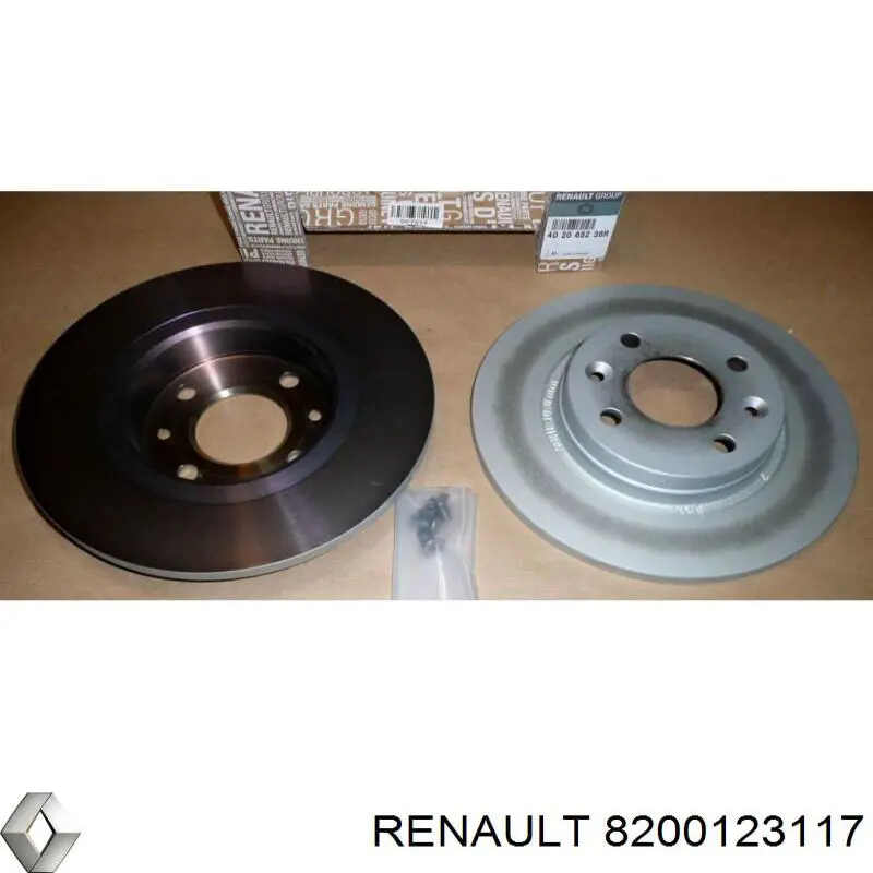 Передние тормозные диски 8200123117 Renault (RVI)