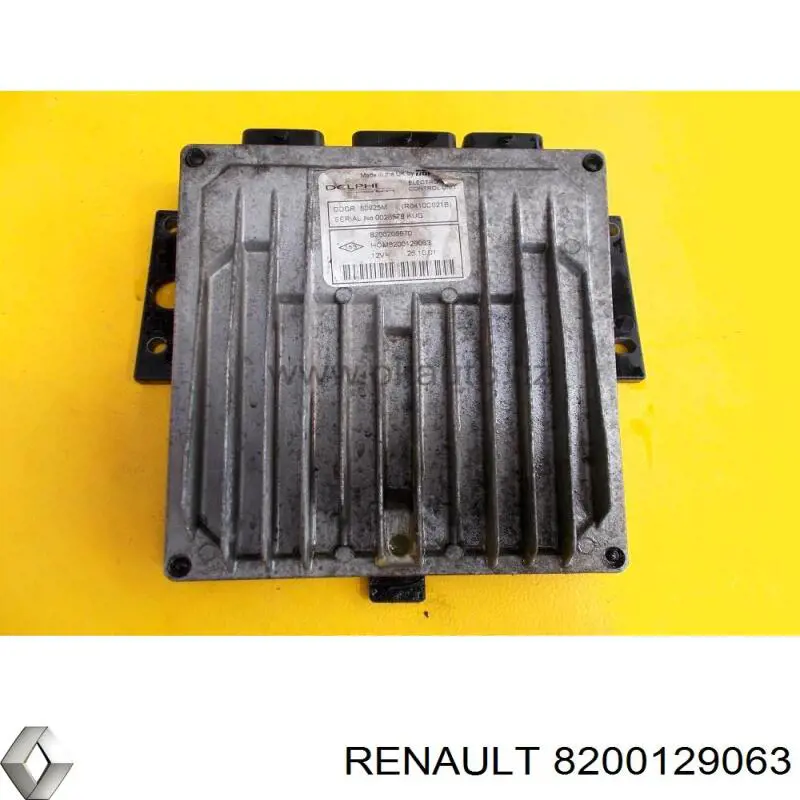 Блок управления двигателем 8200129063 Renault (RVI)