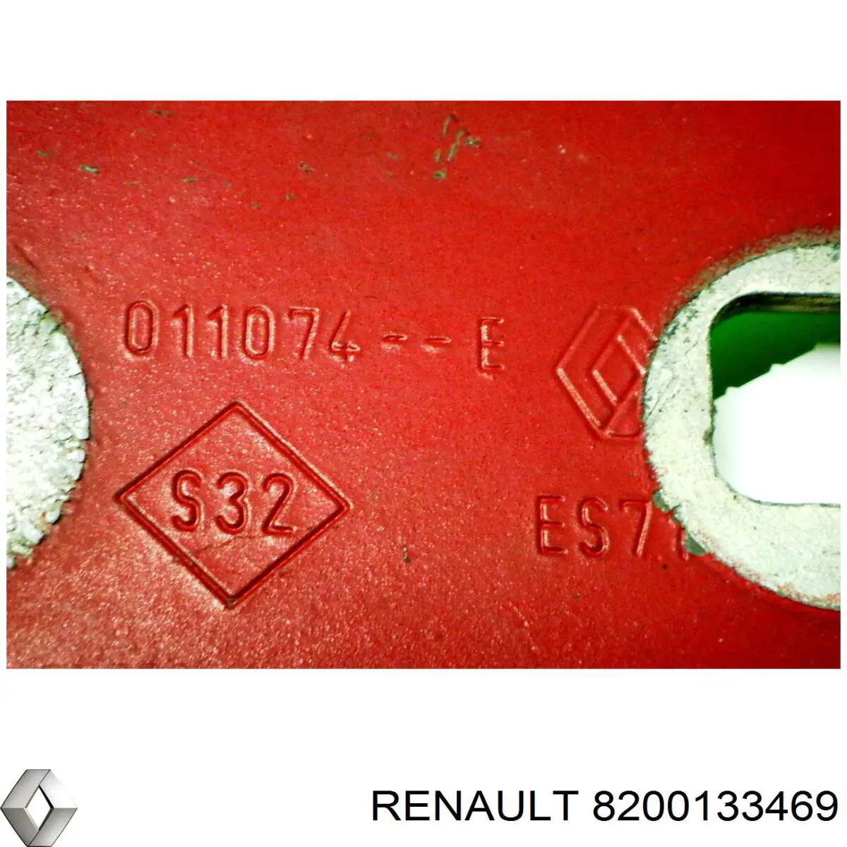 Утеплитель капота Renault (RVI) 8200133469