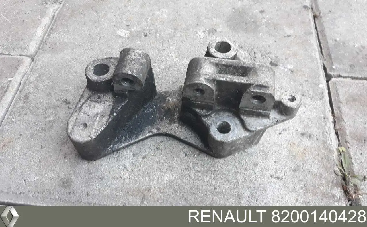  8200140428 Renault (RVI)
