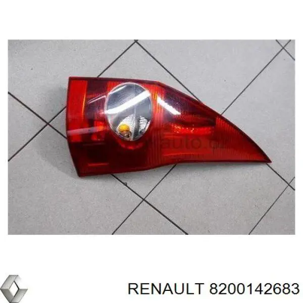 Задний фонарь 8200142683 Renault (RVI)