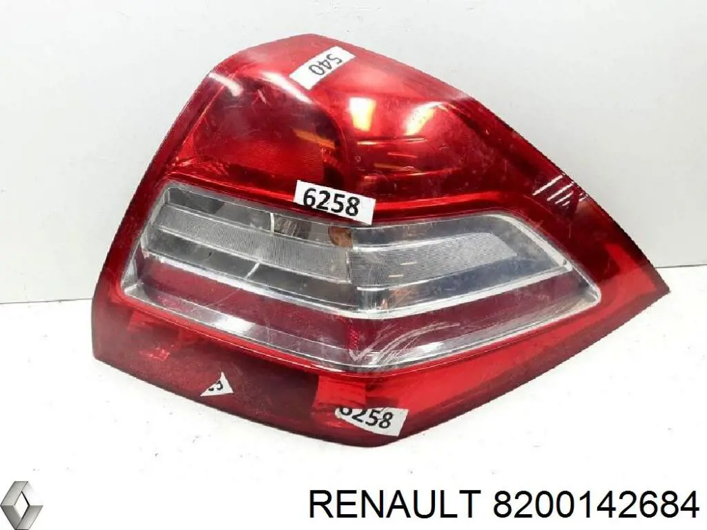 Фонарь задний левый 8200142684 Renault (RVI)