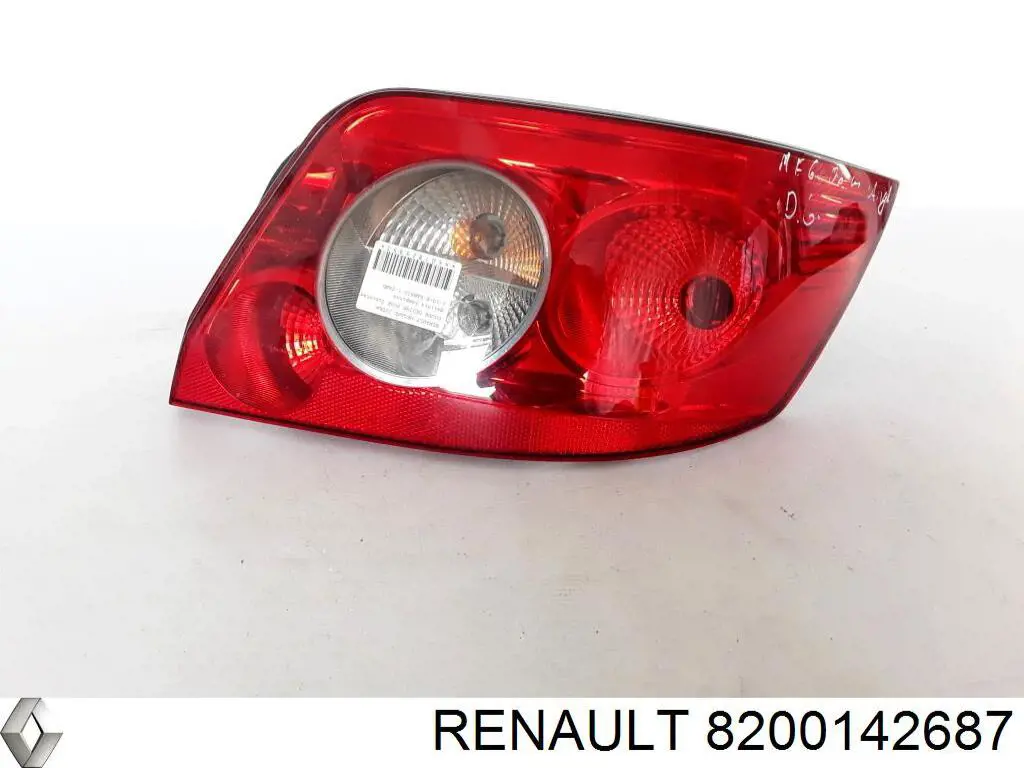 Правый стоп Renault (RVI) 8200142687