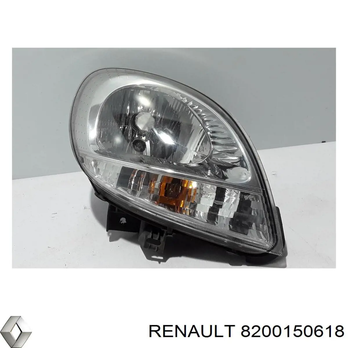 7701069077 Renault (RVI) Фара передняя правая
