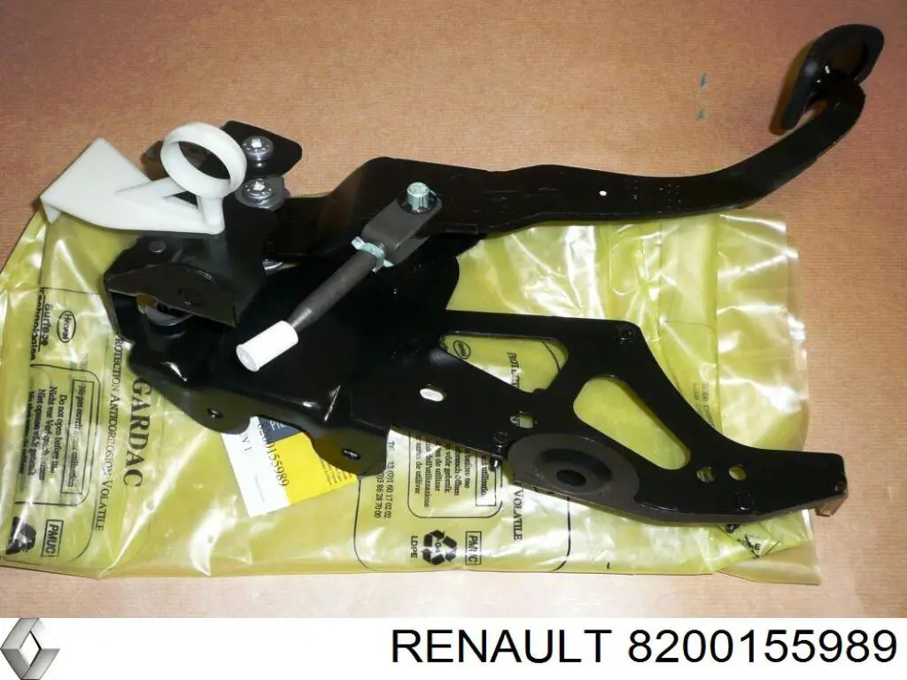 Педаль тормоза на Renault Scenic II 