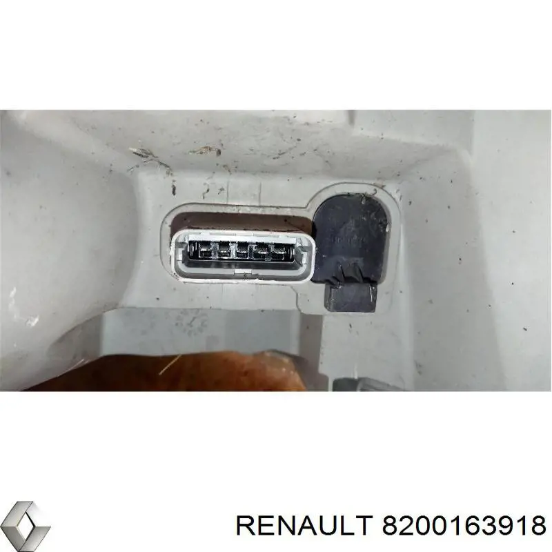 Правый указатель поворота Renault (RVI) 8200163918 цена, от 19.48 USD
