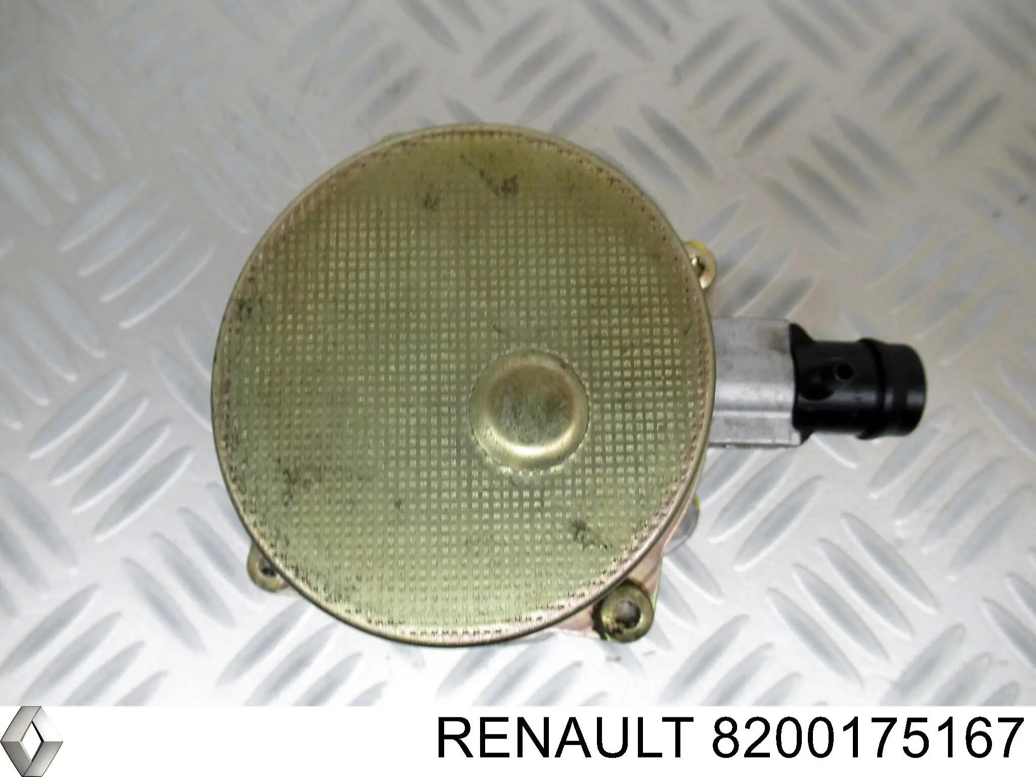 Купить 8200175167 Renault (RVI) Вакуумный насос