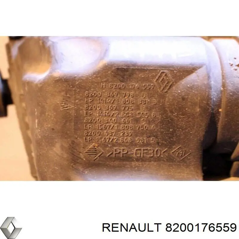  Корпус воздушного фильтра Renault (RVI) 8200176559