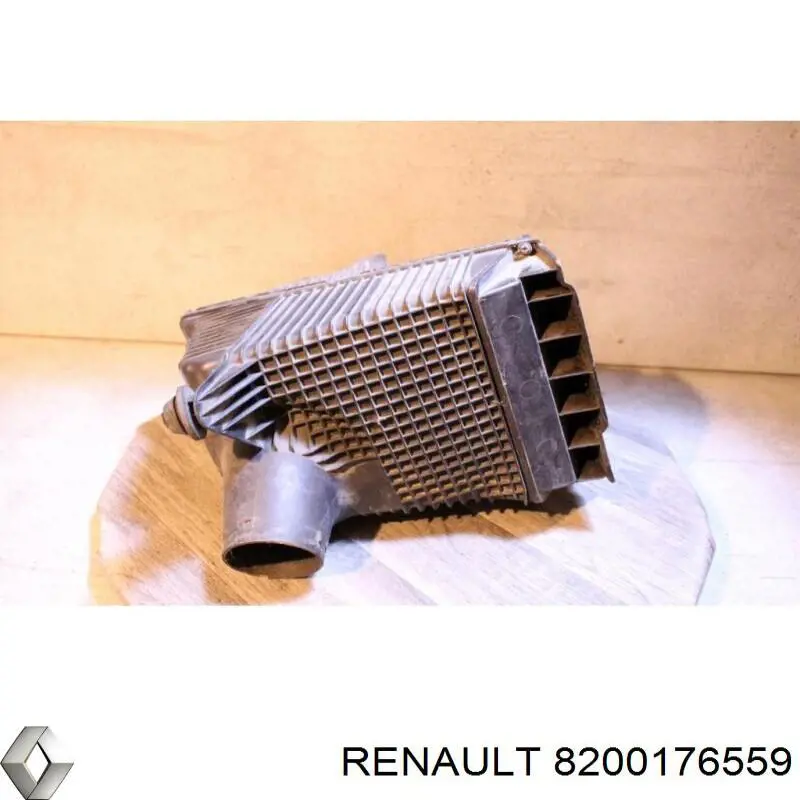 Купить 8200176559 Renault (RVI) Корпус воздушного фильтра