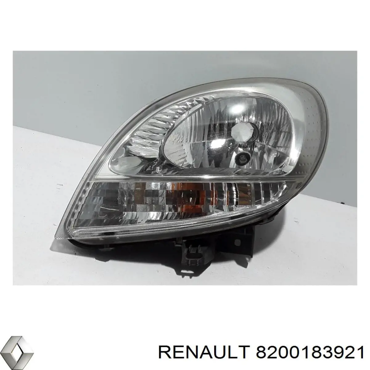 Купить 8200183921 Renault (RVI) Фара основная правая