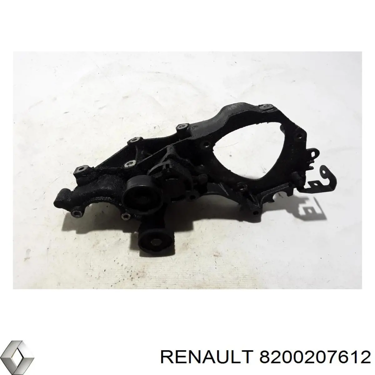 Купить 8200207612 Renault (RVI) Кронштейн генератора