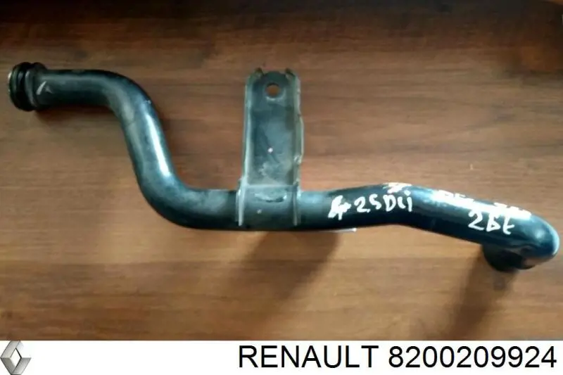 8200209924 Renault (RVI) шланг (патрубок водяного насоса нагнетательный)